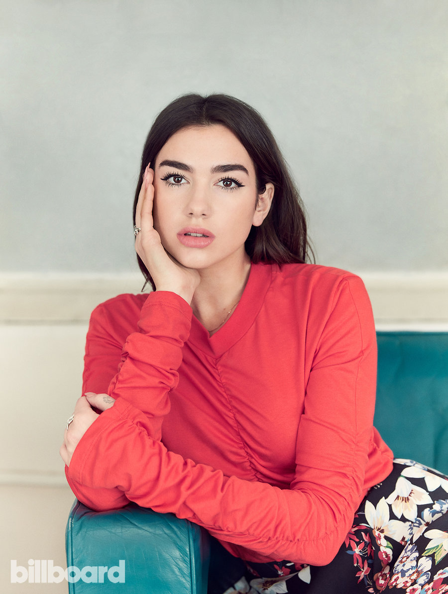 杜娃黎帕dualipa