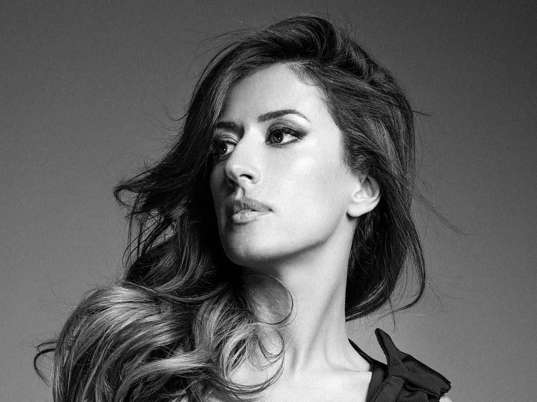 ana moura