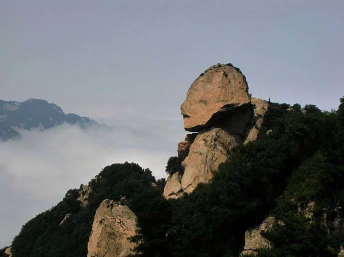 7月12日(周天)秀丽山峰人头山登高
