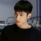 那个男同学