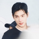 鳳梨田裡的溫妮