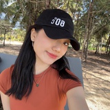 无肉不欢喵小姐