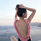 夜空下的萤火虫