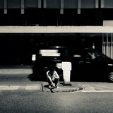 一张大锅盔。
