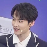周柯宇（在嗑晕