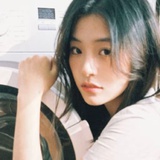 女二