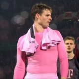 深海教父鲸帅🐳