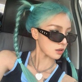 一块威化饼干
