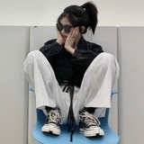她救了小鲸鱼