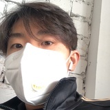 T、