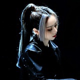 恋女成疾