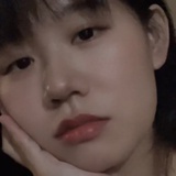 仰泳的魚