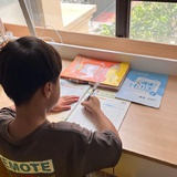 把我刘海掀开