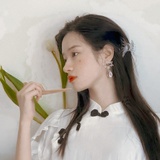 欣欣子
