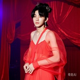 女宠菊开与土鸡