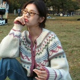 #include〈io〉