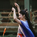 黄灿灿