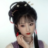 桃李一夜听春雨