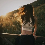 深夜emo蒜.