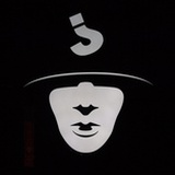 背锅先生