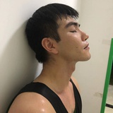 咖啡不加糖。