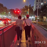 我家有个大苹果