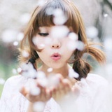 李粉粉小姐。