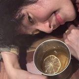 奶哩个茶茶