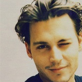 安静地摔了一跤