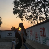 眯着眼睛的醉鱼