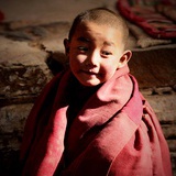 穿波点裤衩的僧