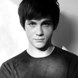 Dee