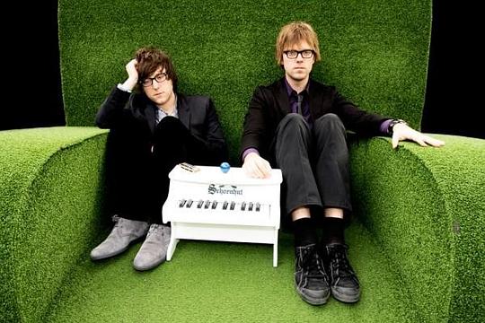 蜡烛小偷 The Candle Thieves
