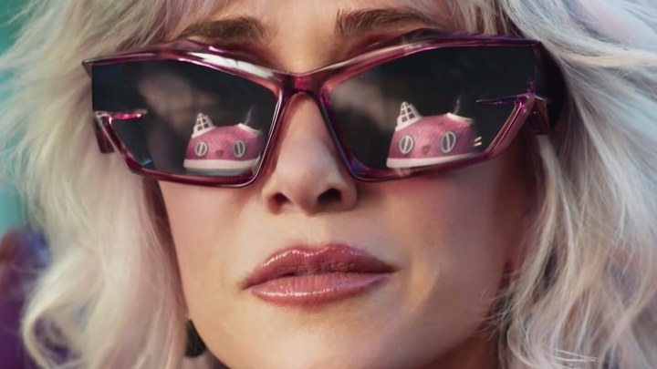 中国大陆预告片 (中文字幕)