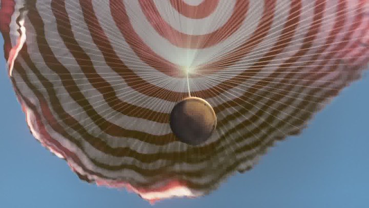 预告片：定档版 (中文字幕)