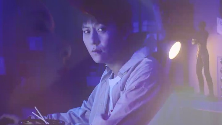 预告片：定档版 (中文字幕)