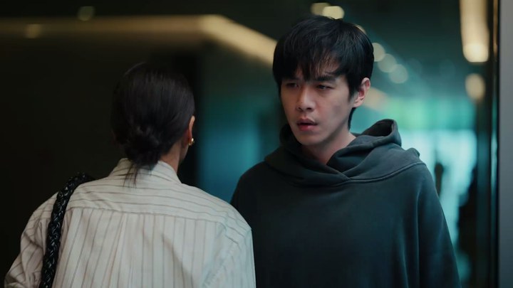 预告片：定档版 (中文字幕)