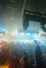 热门活动-北京工体酒吧组局蹦迪